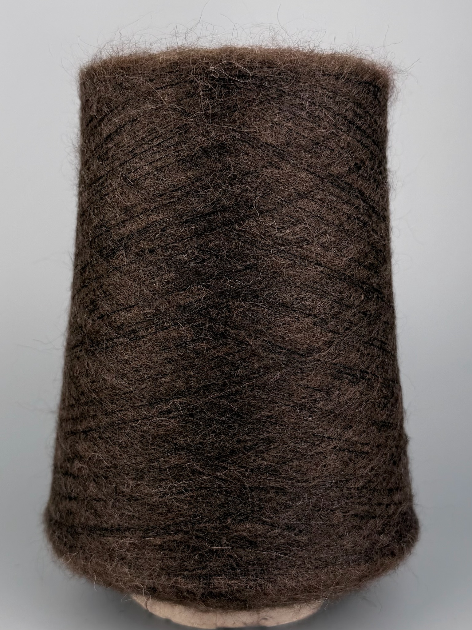 Lanificio dell’Olivo Art. Noir 2300m/100g – Super Kid Mohair & Baby Alpaka col. Kühles Braun Mélange foto 2